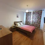 Forest Apartment *