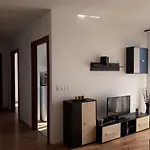 Forest Apartment *